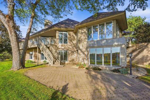 818 Mayflower Court, Northfield, MN 55057