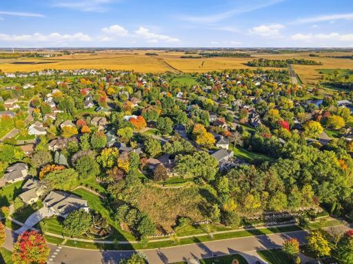 818 Mayflower Court, Northfield, MN 55057