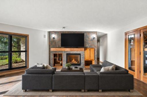 818 Mayflower Court, Northfield, MN 55057