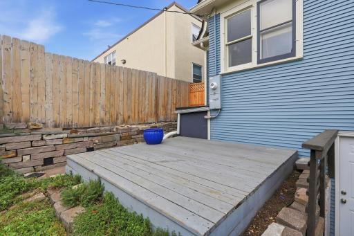 2220 Pleasant Avenue, Minneapolis, MN 55404