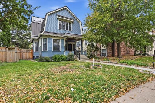 2220 Pleasant Avenue, Minneapolis, MN 55404