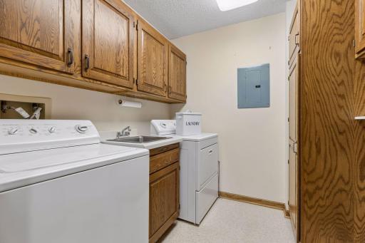 1201 Yale Place, 408, Minneapolis, MN 55403