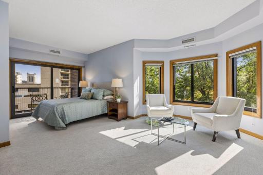 1201 Yale Place, 408, Minneapolis, MN 55403