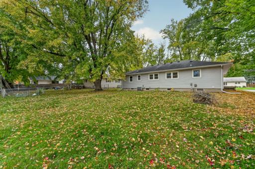 615 Hillcrest Avenue, Owatonna, MN 55060