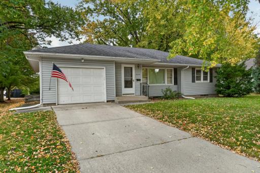 615 Hillcrest Avenue, Owatonna, MN 55060