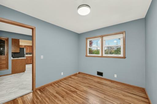 615 Hillcrest Avenue, Owatonna, MN 55060