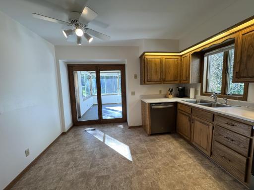 1540 Falcon Drive, Fairmont, MN 56031