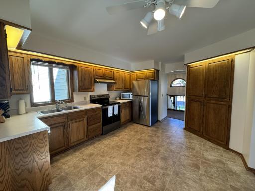 1540 Falcon Drive, Fairmont, MN 56031