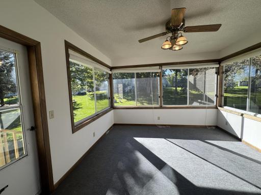 1540 Falcon Drive, Fairmont, MN 56031