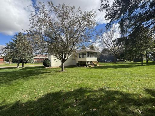 1540 Falcon Drive, Fairmont, MN 56031