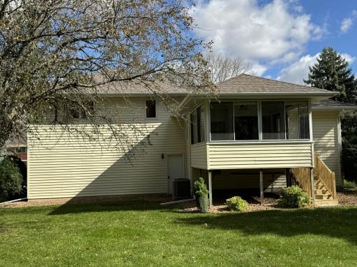 1540 Falcon Drive, Fairmont, MN 56031