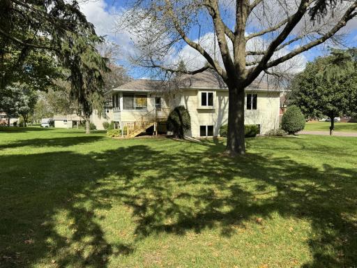 1540 Falcon Drive, Fairmont, MN 56031