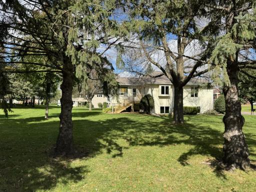 1540 Falcon Drive, Fairmont, MN 56031