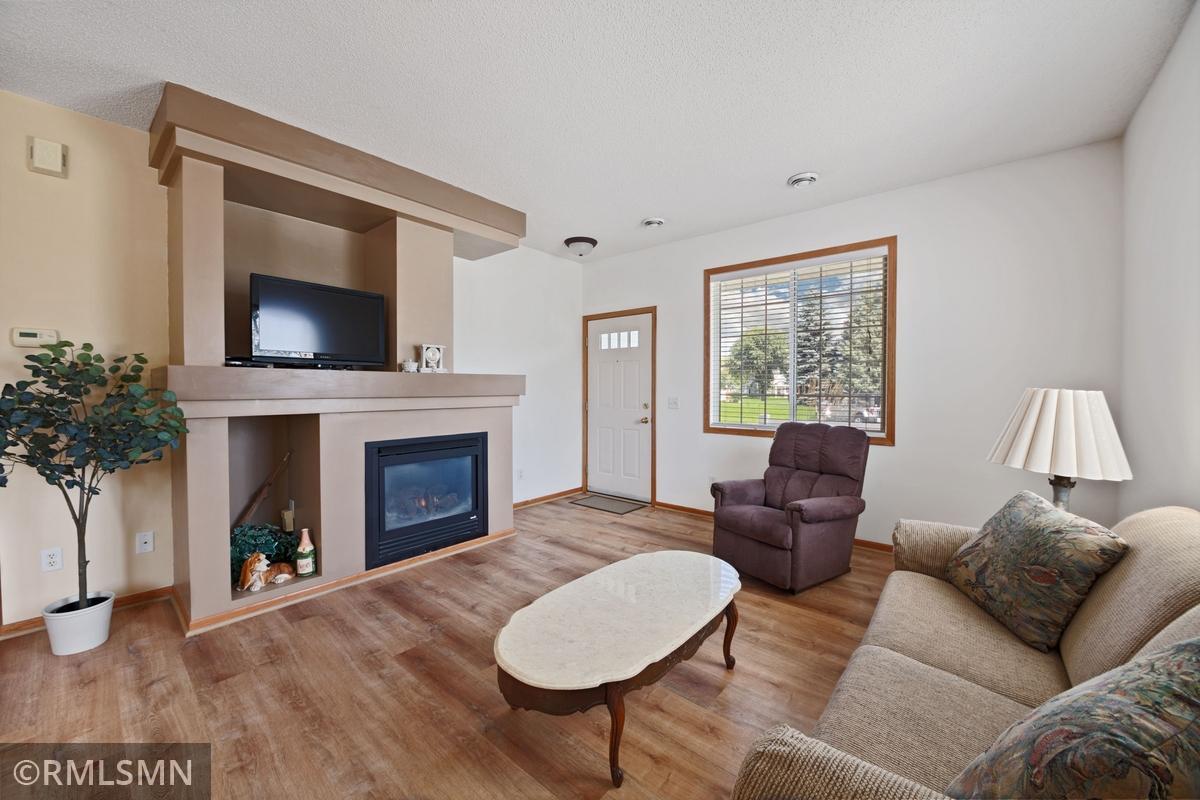 02 MAIN LIVING ROOM 1.jpg