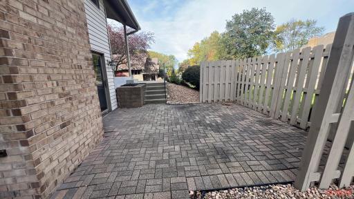 10925 53rd Avenue N, Plymouth, MN 55442