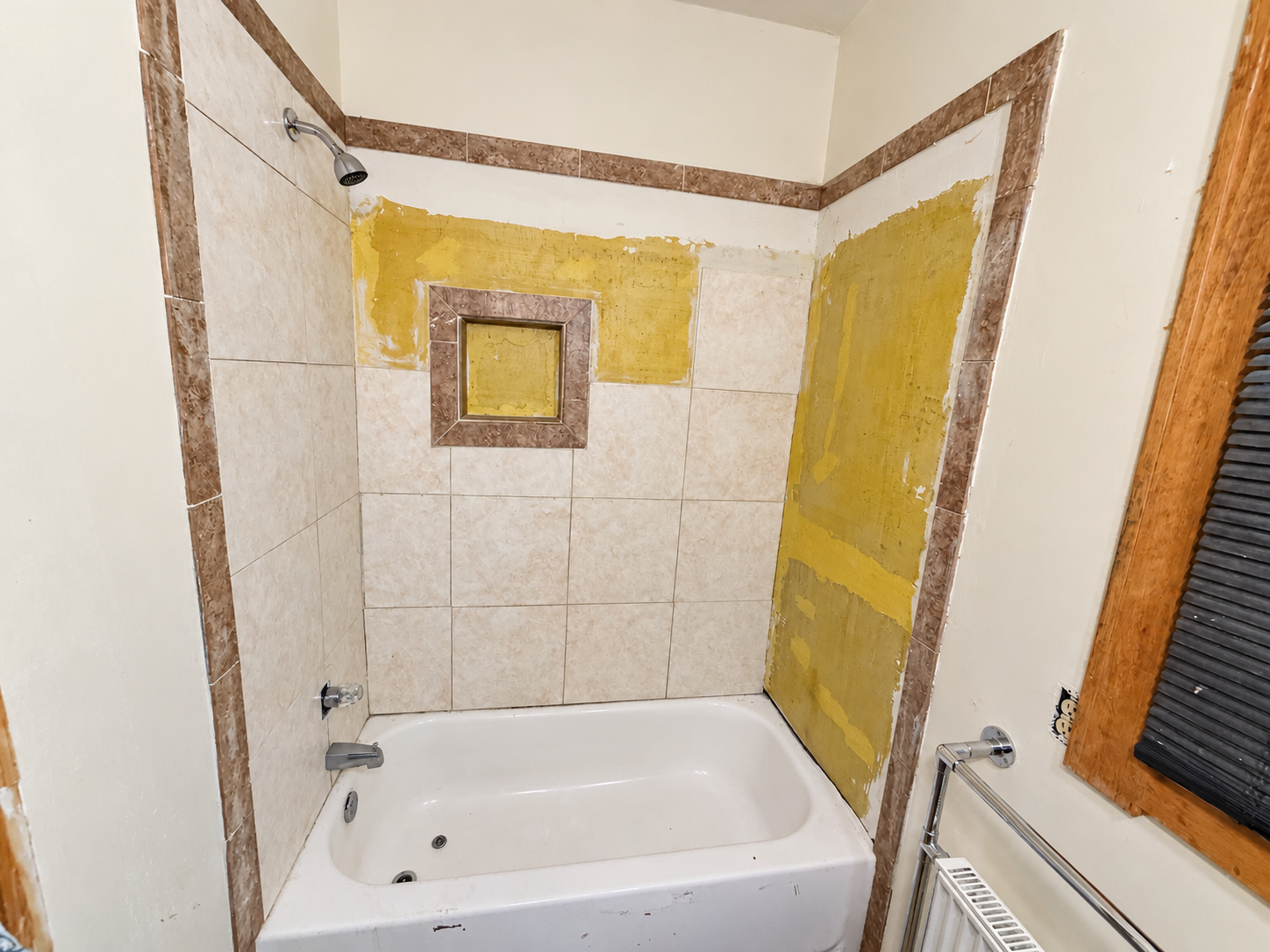Main Level Full Bath