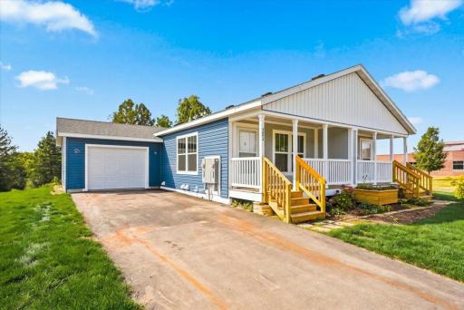 251 Panther Drive, Ellsworth, WI 54011