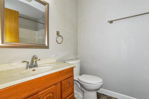 1054 Falcon Road SE, Rochester, MN 55904