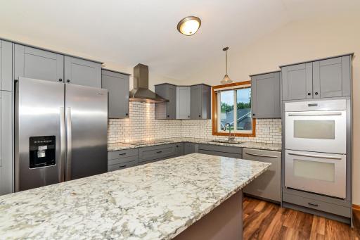 1054 Falcon Road SE, Rochester, MN 55904