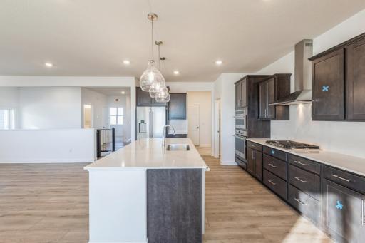 20032 Gaines Court, Lakeville, MN 55044