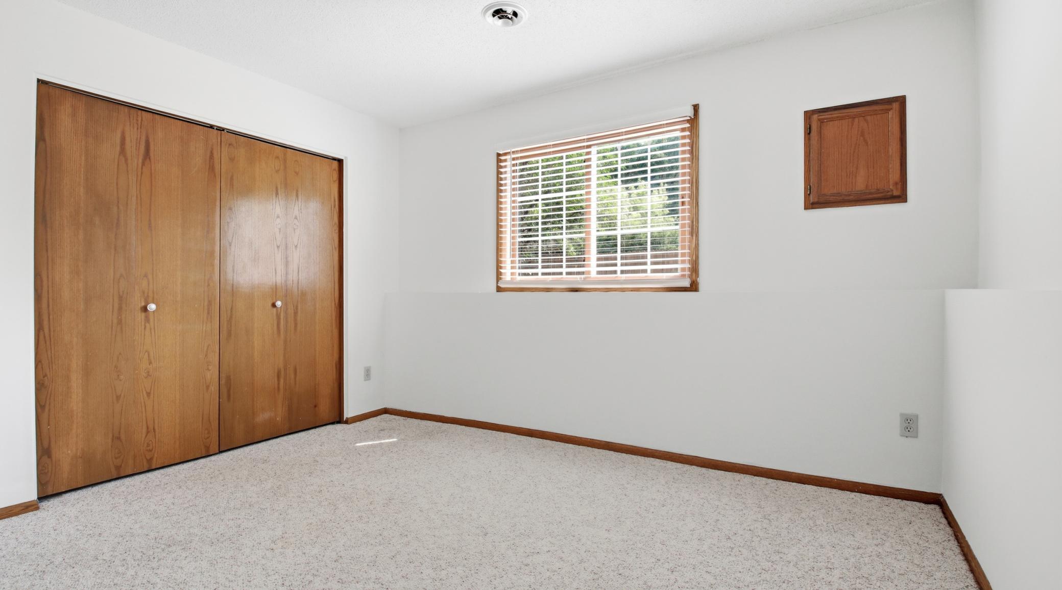 17604 lorence way-24.jpg