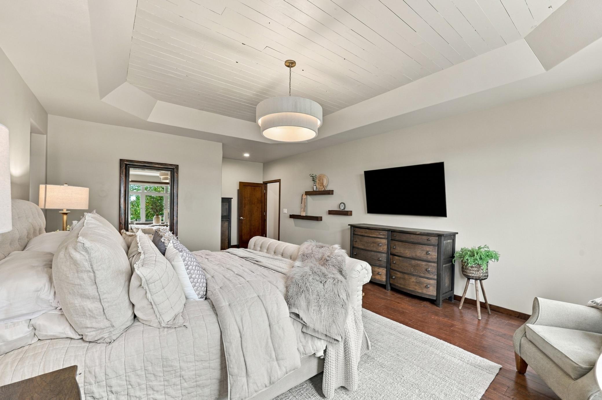 Wood for ceiling detail - Dakota Timber