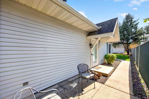 1935 Cabernet Lane NW, Rochester, MN 55901