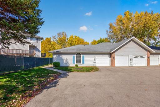 1935 Cabernet Lane NW, Rochester, MN 55901