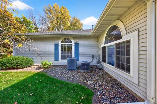 1935 Cabernet Lane NW, Rochester, MN 55901