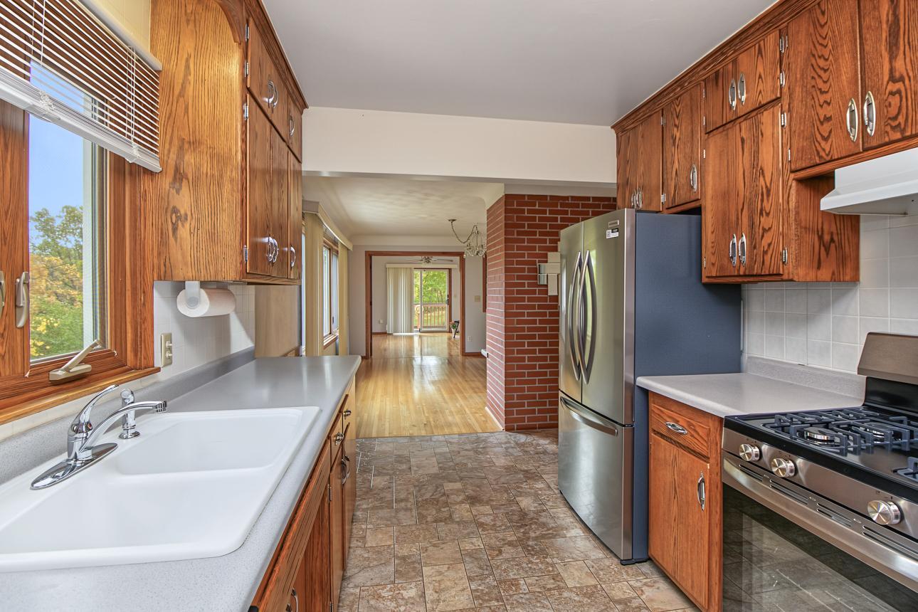 Spacious main level living