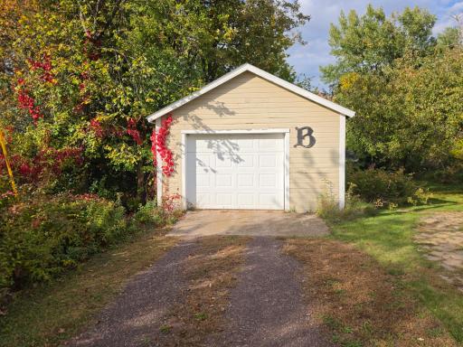3591 Guvernorsvej, Askov, MN 55704