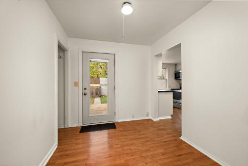 2745 Hampshire Avenue S, Saint Louis Park, MN 55426