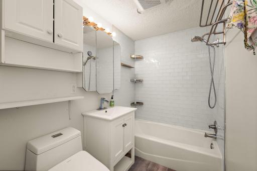 2745 Hampshire Avenue S, Saint Louis Park, MN 55426