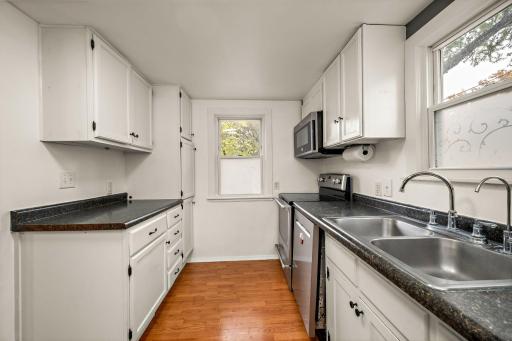 2745 Hampshire Avenue S, Saint Louis Park, MN 55426