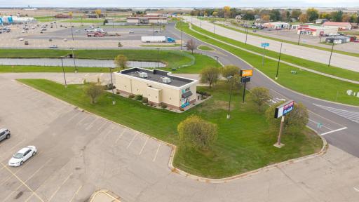 1201 E Main Street, Marshall, MN 56258