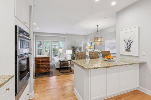 5000 Halifax Avenue S, 107, Edina, MN 55424