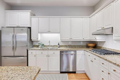 5000 Halifax Avenue S, 107, Edina, MN 55424