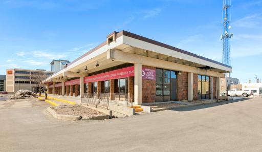 44 4th Street S, Fargo, ND 58103