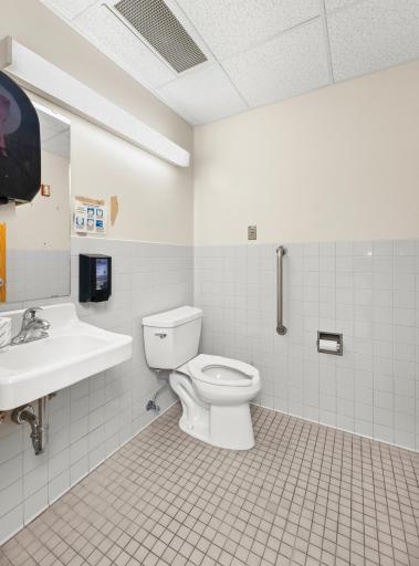 44 4th Street S, Fargo, ND 58103