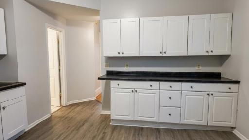 Edit-this-image-Retouch-this-kitchen-photo-to-prof (2).jpg