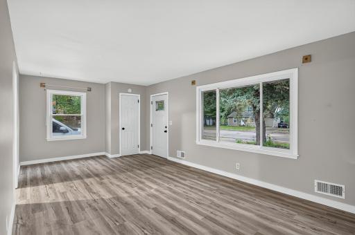 9218 Portland Avenue S, Bloomington, MN 55420