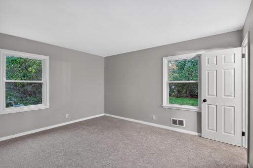 9218 Portland Avenue S, Bloomington, MN 55420
