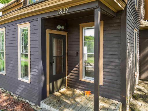 1827-1829 Saint Anthony Avenue, Saint Paul, MN 55104