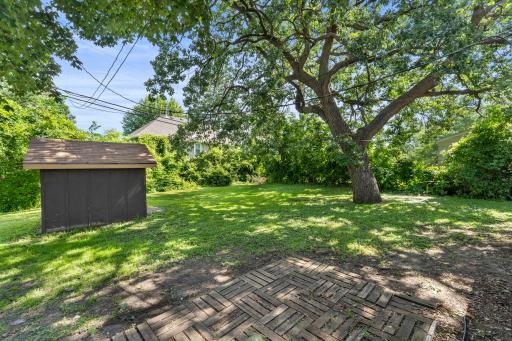 1827-1829 Saint Anthony Avenue, Saint Paul, MN 55104