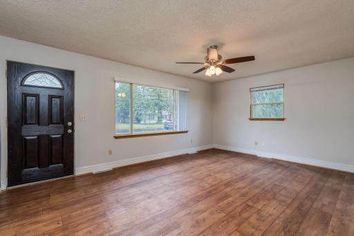 105- Jay Street, Le Sueur, MN 56058