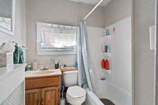 608 E 7th Street, Superior, WI 54880