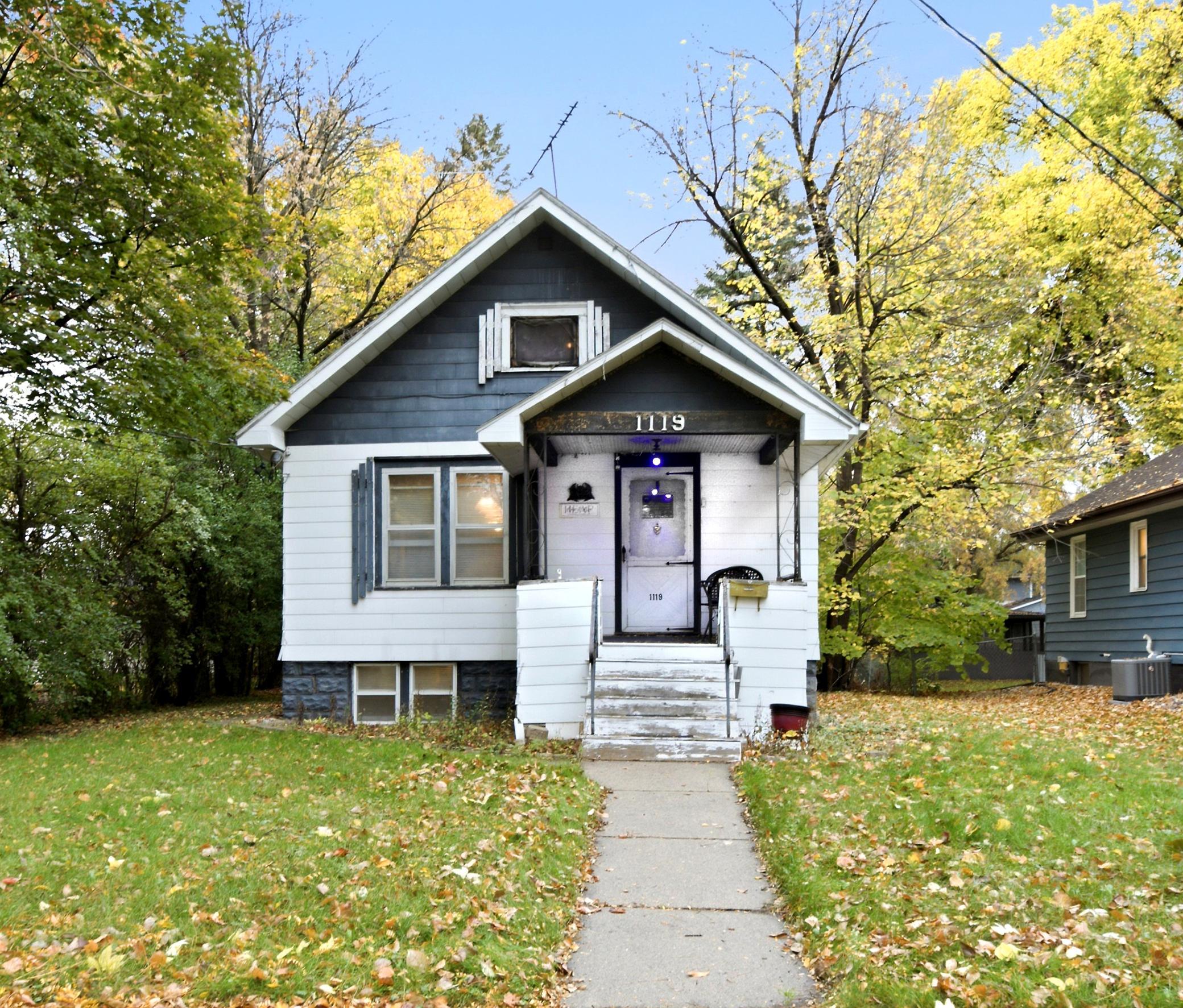 Property photo for 1119 10th Avenue S, Fargo, ND 58103