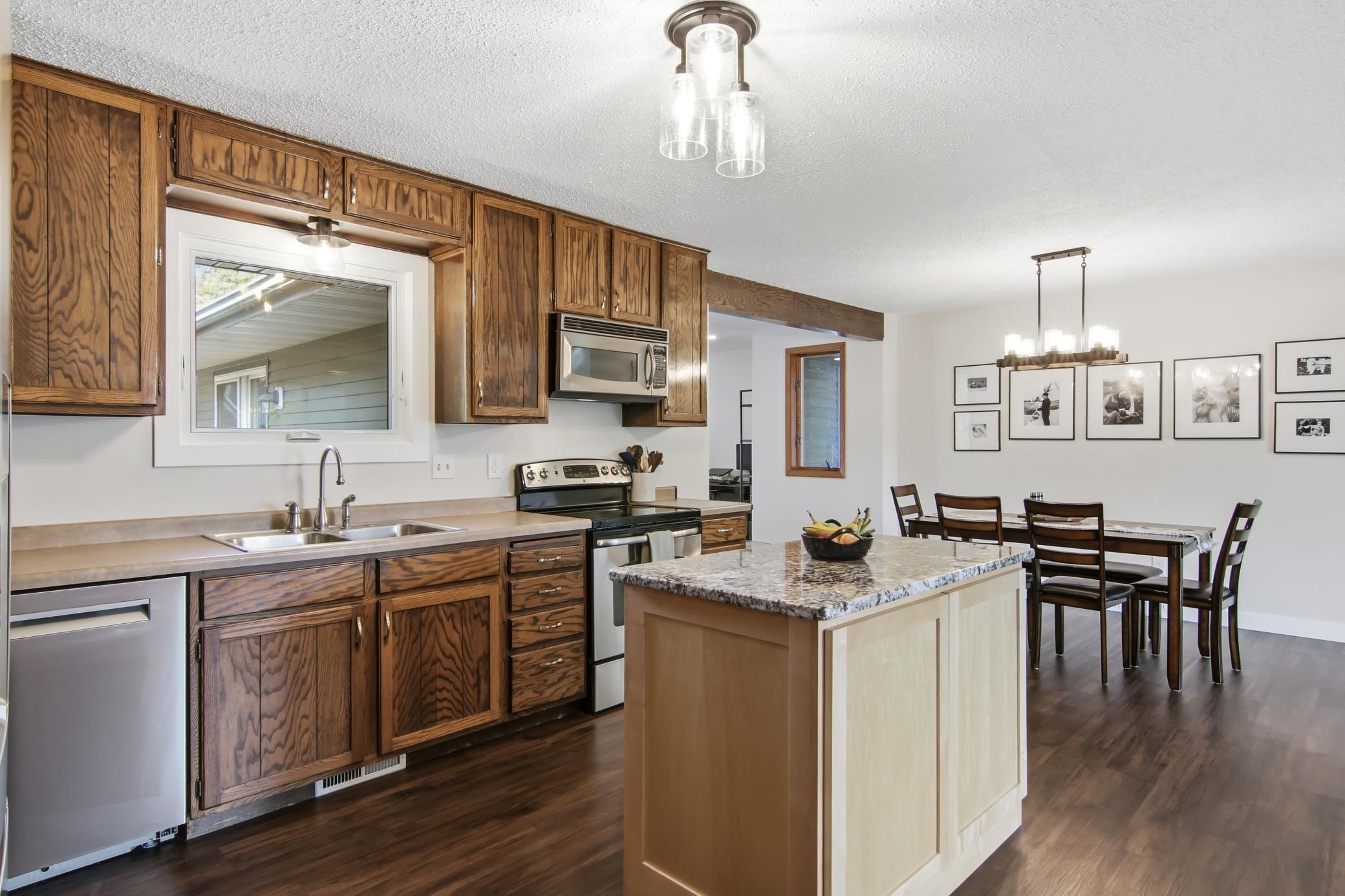 03-Kitchen-2-jpg.jpg