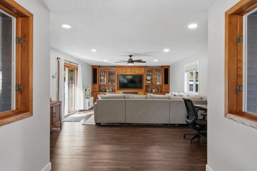 817 Sunset Lane, River Falls, WI 54022