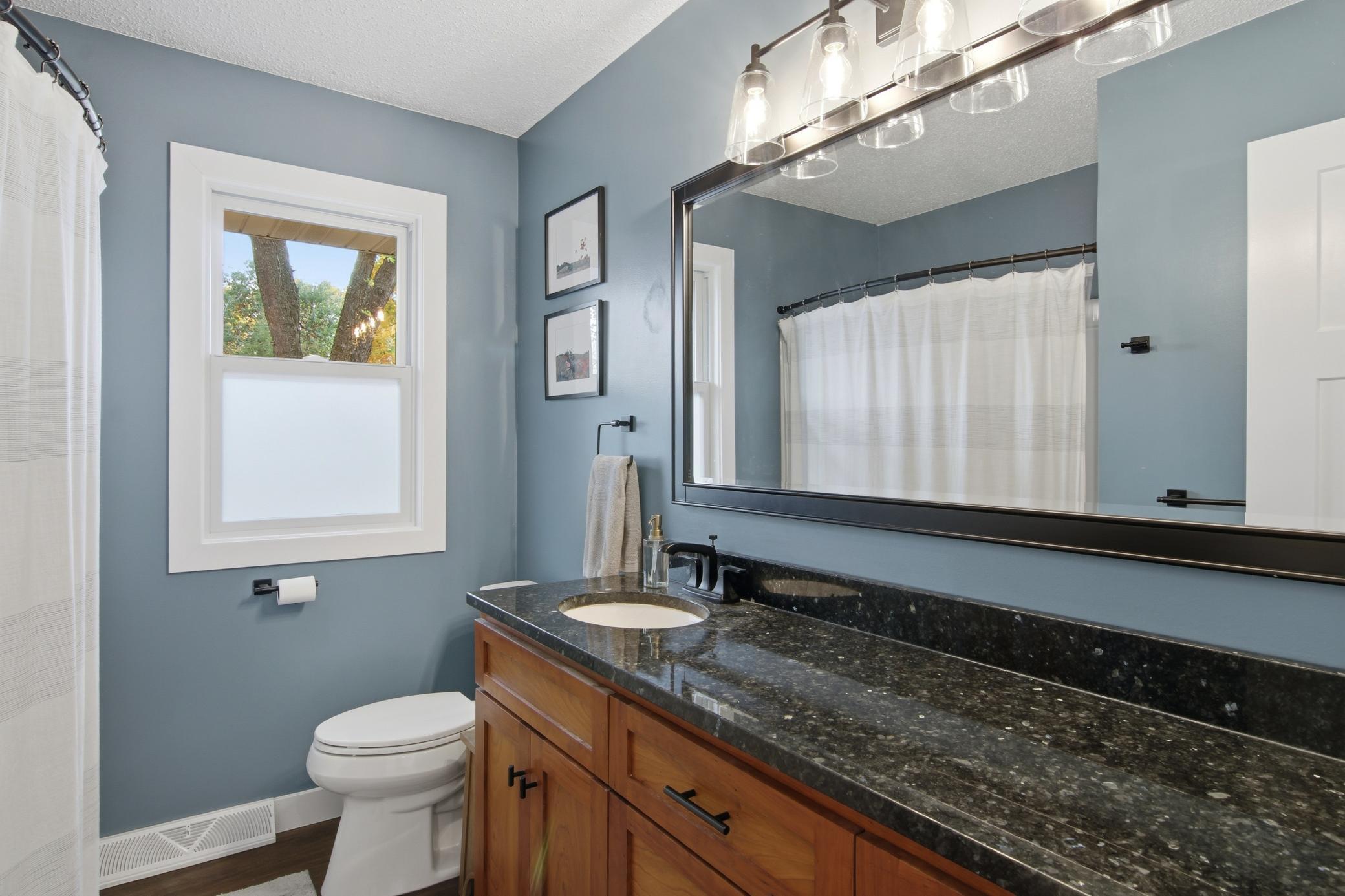 12B-Bathroom-1-jpg.jpg